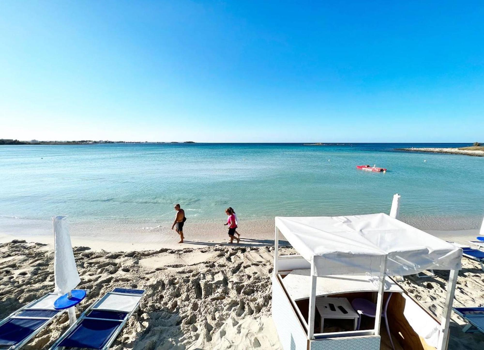 The Blue Panoramic Penthouse Villa Porto Cesareo Bagian luar foto