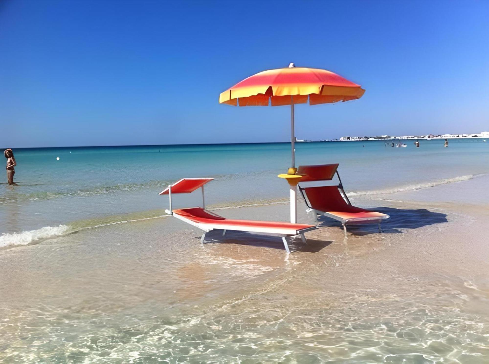 The Blue Panoramic Penthouse Villa Porto Cesareo Bagian luar foto